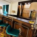 Dört Ayaklı Masa Lambası