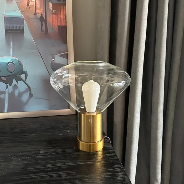 Özel Metal Detaylı Cam Masa Lambası